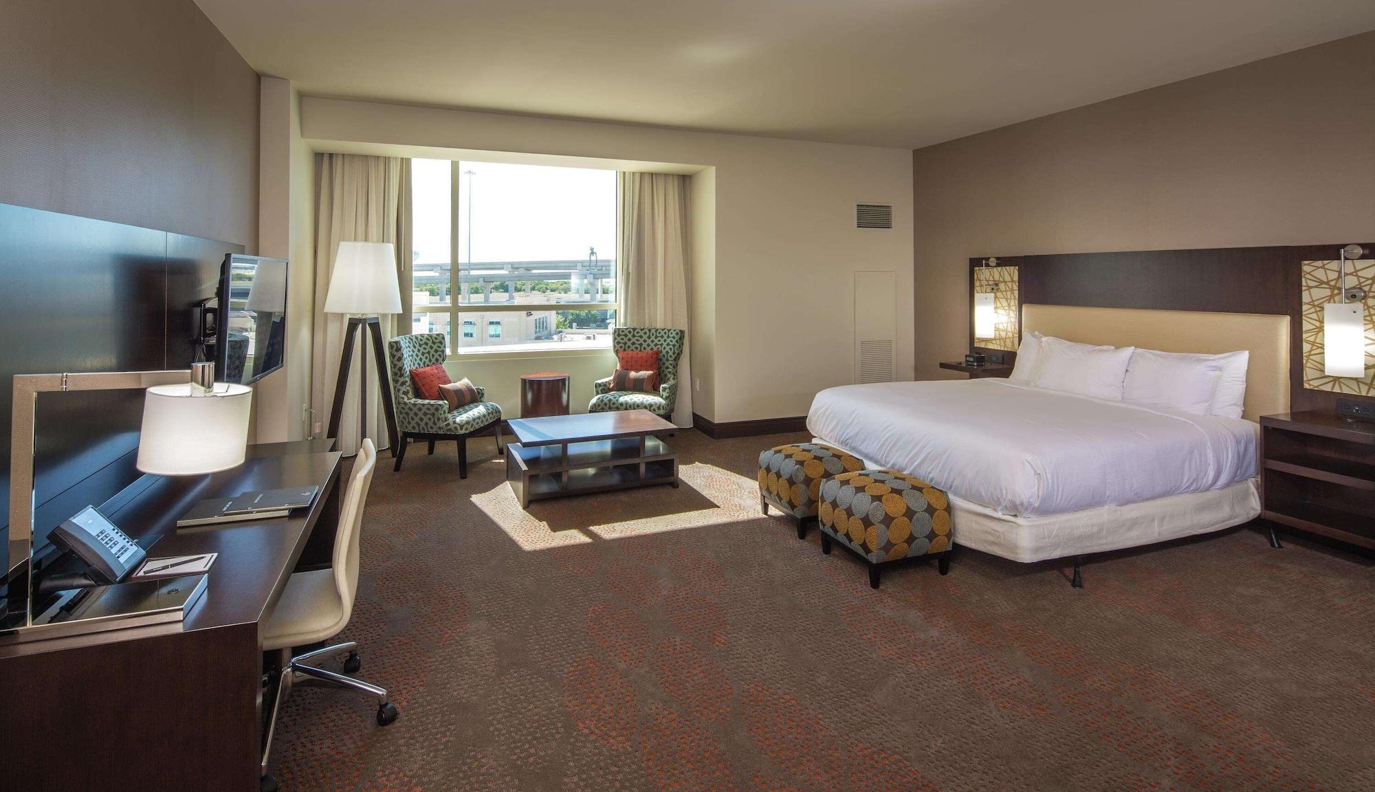 Hilton Dallas/Plano Granite Park Екстер'єр фото