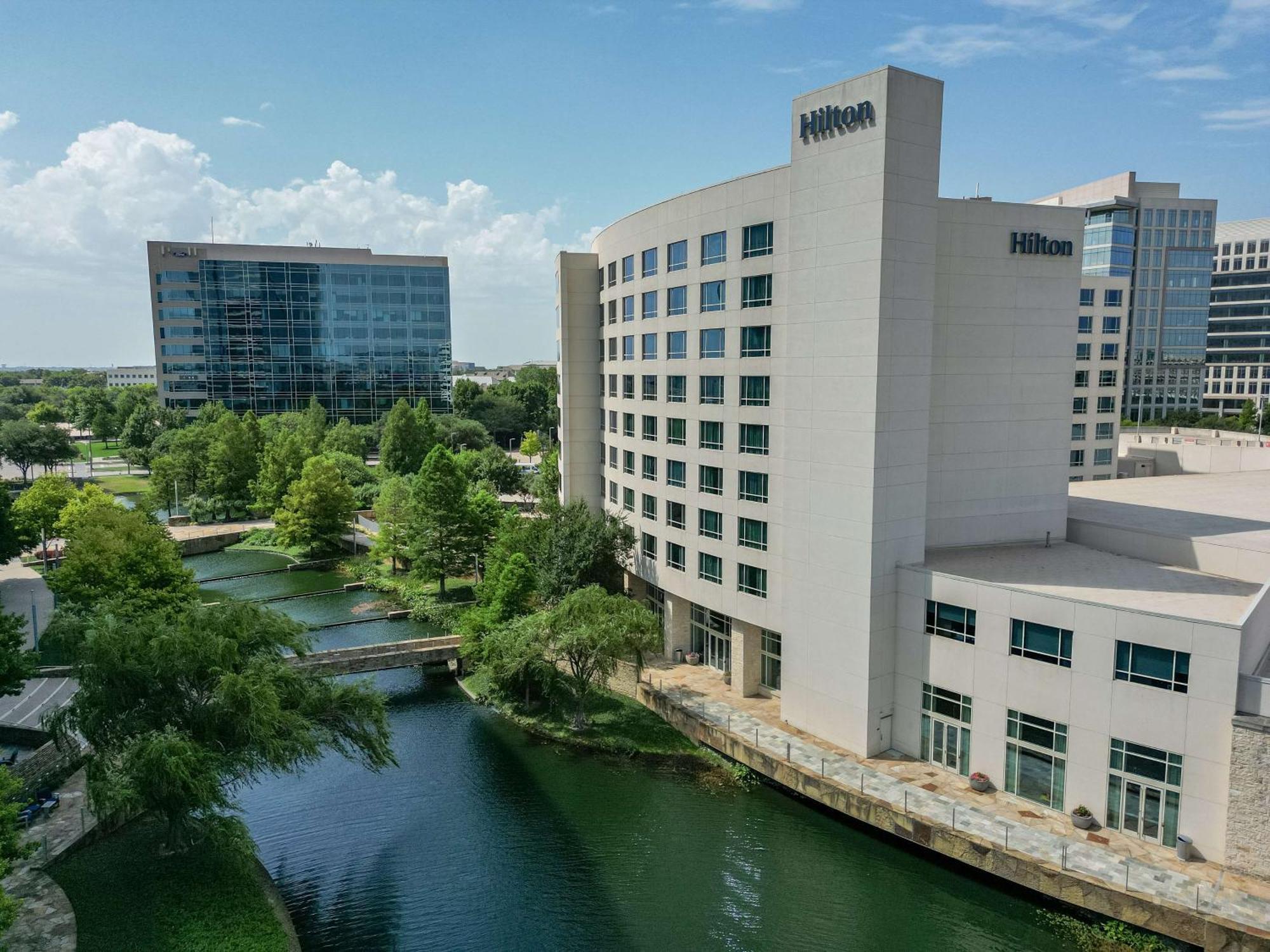 Hilton Dallas/Plano Granite Park Екстер'єр фото