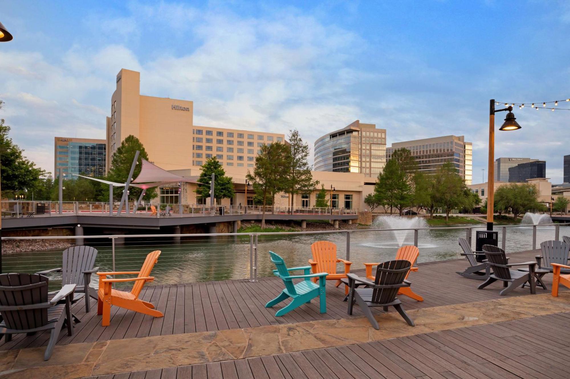 Hilton Dallas/Plano Granite Park Екстер'єр фото