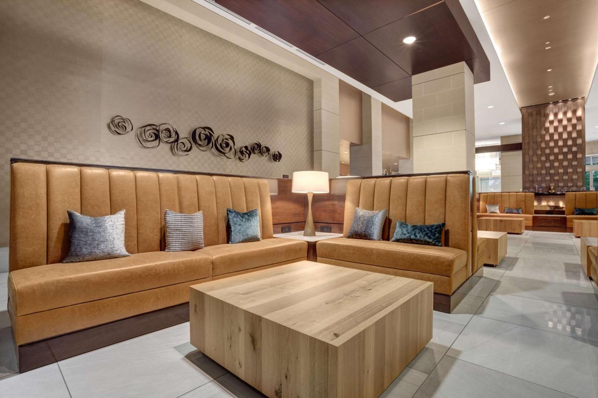 Hilton Dallas/Plano Granite Park Екстер'єр фото